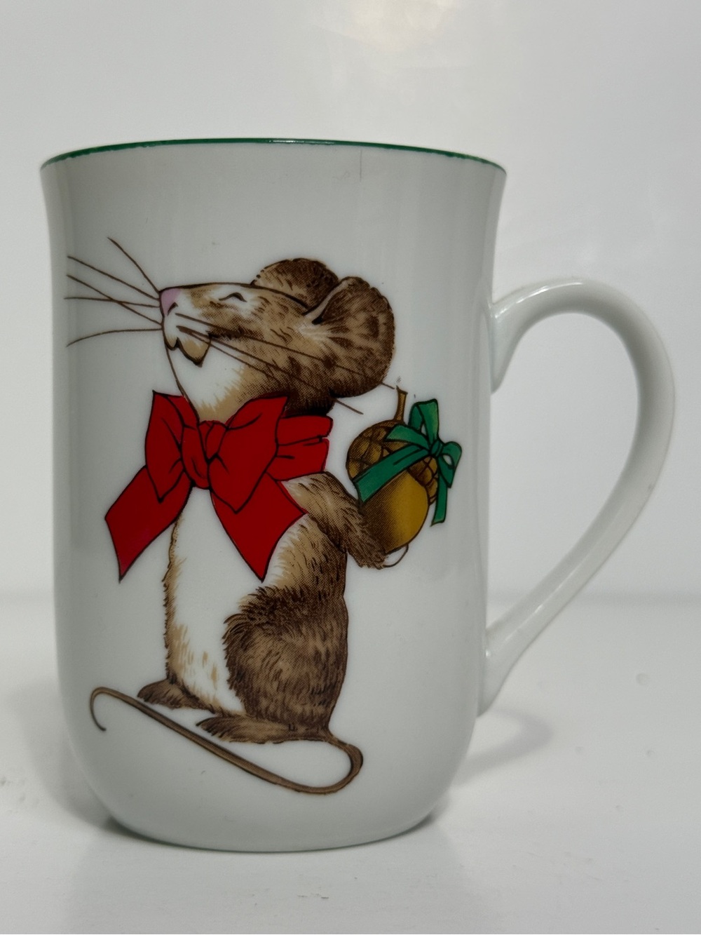 Otagiri Japan Holiday Mouse Holding an Acorn Ceramic Mug for Gibson